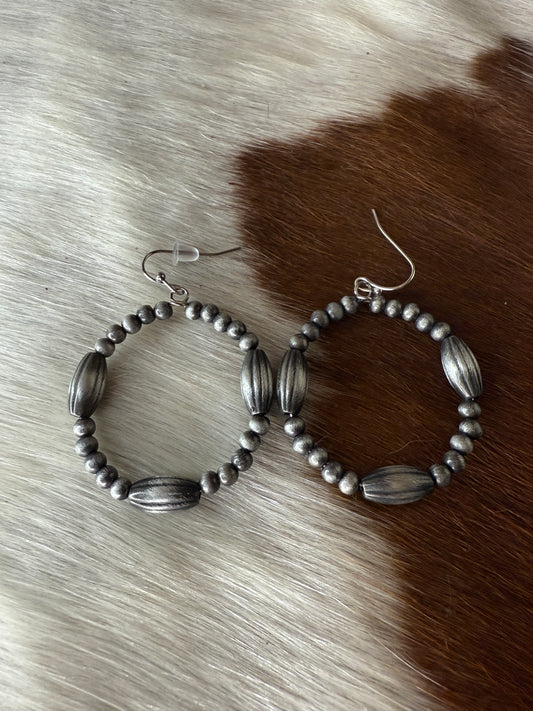 Prairie Pearl Hoops